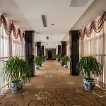 Days Hotel By Wyndham Guomen