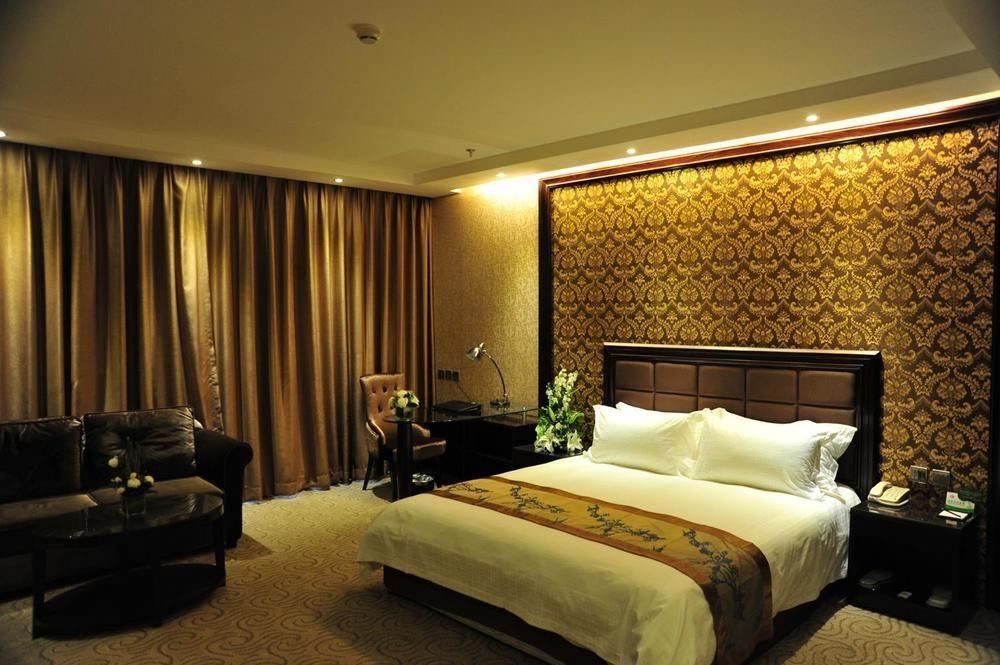 Days By Wyndham Guomen Beijing