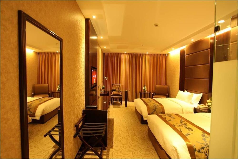 Hotel Days By Wyndham Guomen 4*